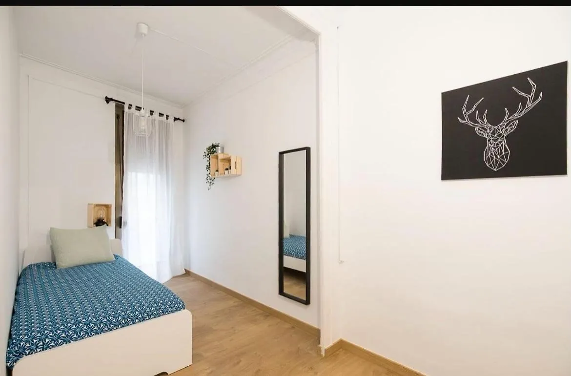 巴塞罗那Apartament Elyo公寓 0*, 巴塞罗那 西班牙